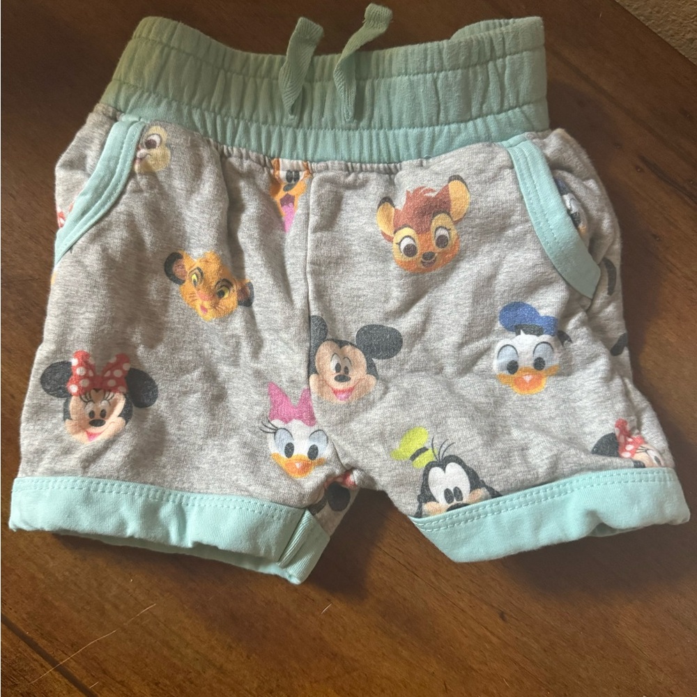🌸 Monica & Andy Disney shorts🌸